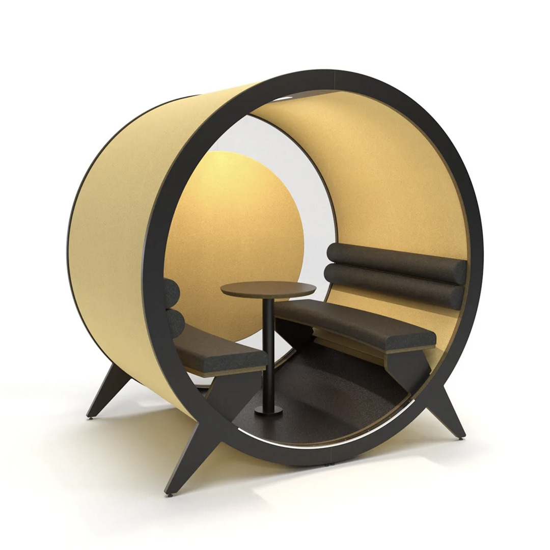 BlockO Six pod with two benches and a round table